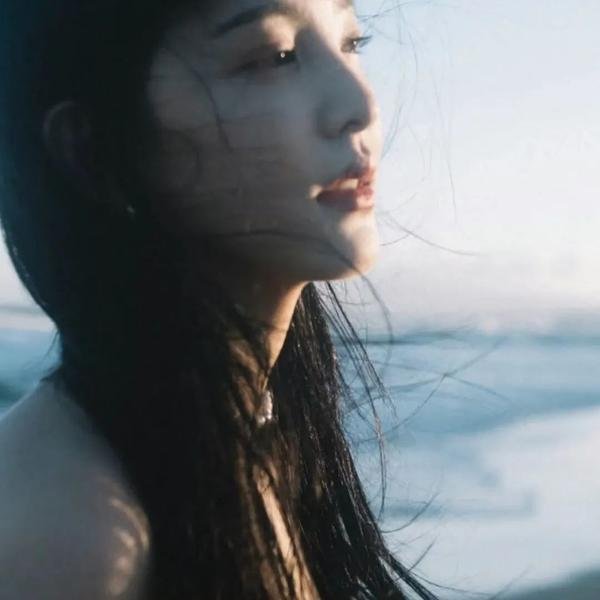 卖火柴女孩的再临